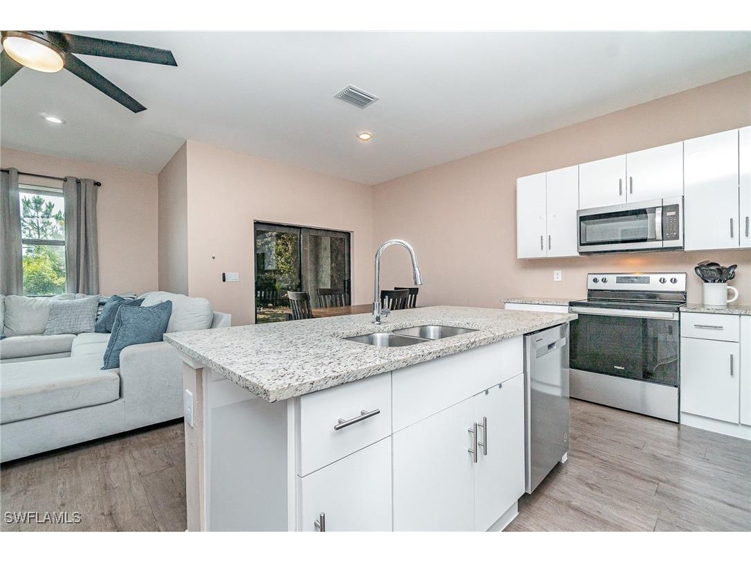 1229 Zinnia Loop Labelle FL 33935 224105366 image20