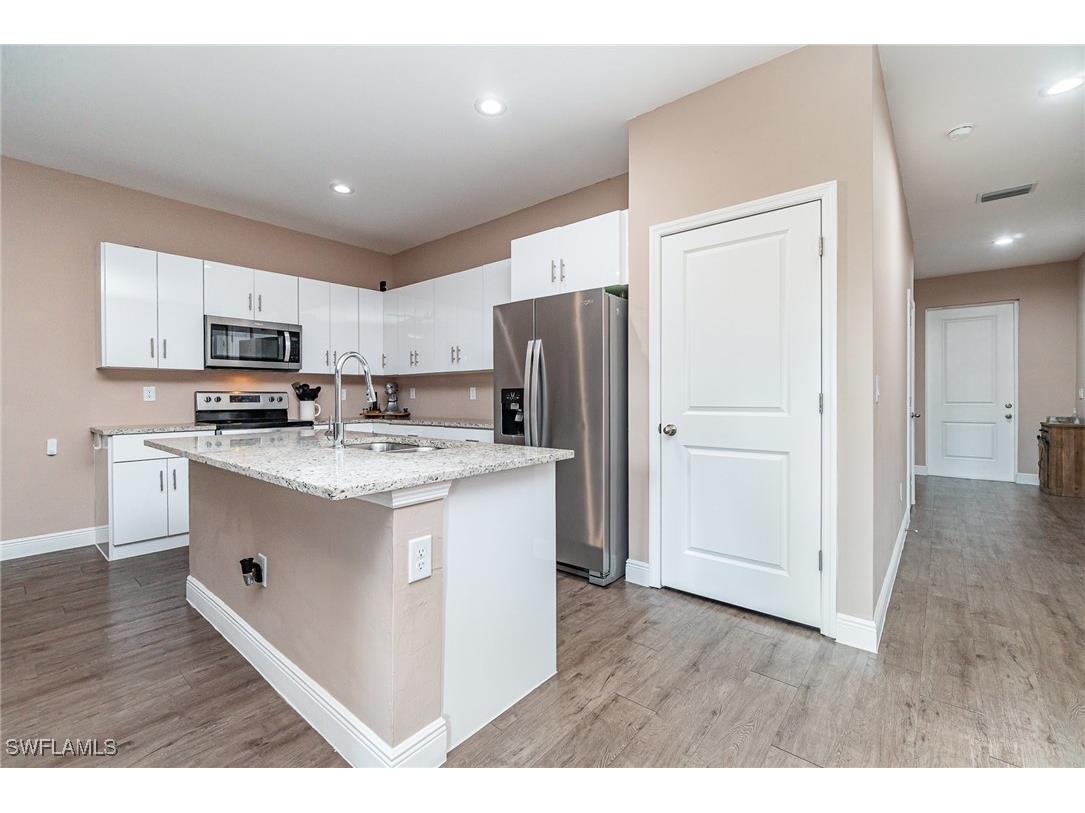 1229 Zinnia Loop Labelle FL 33935 224105366 image21