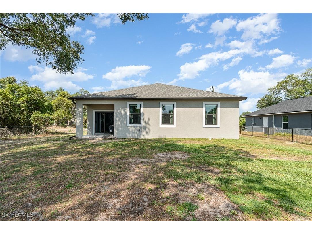 1229 Zinnia Loop Labelle FL 33935 224105366 image35