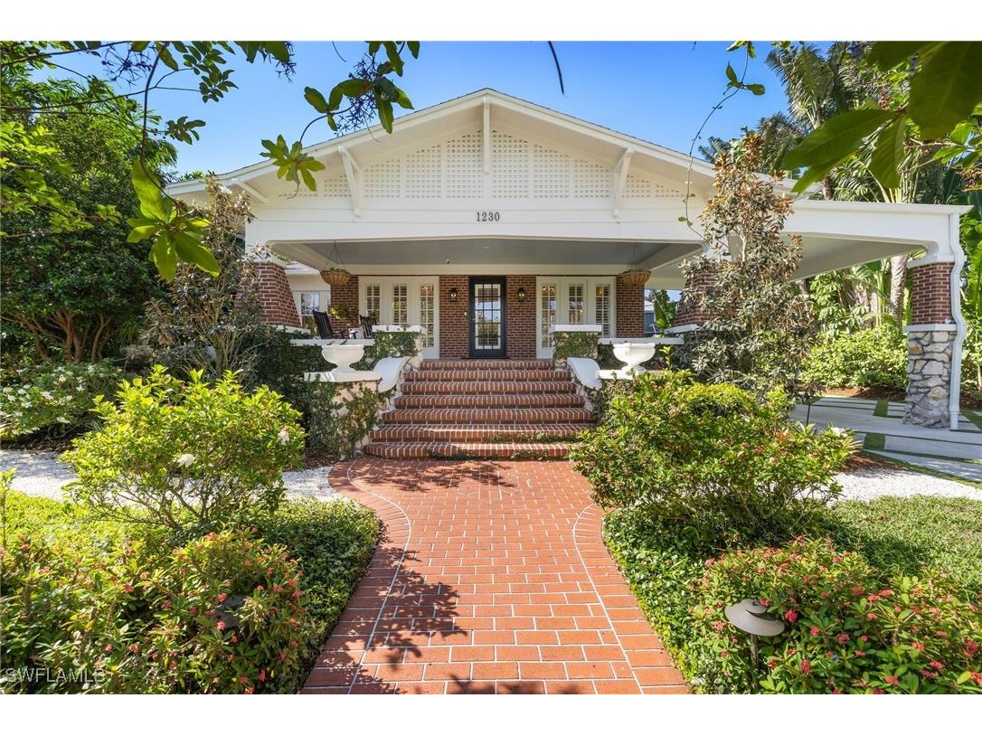 1230 Caloosa Drive Fort Myers FL 33901 225037023 image1