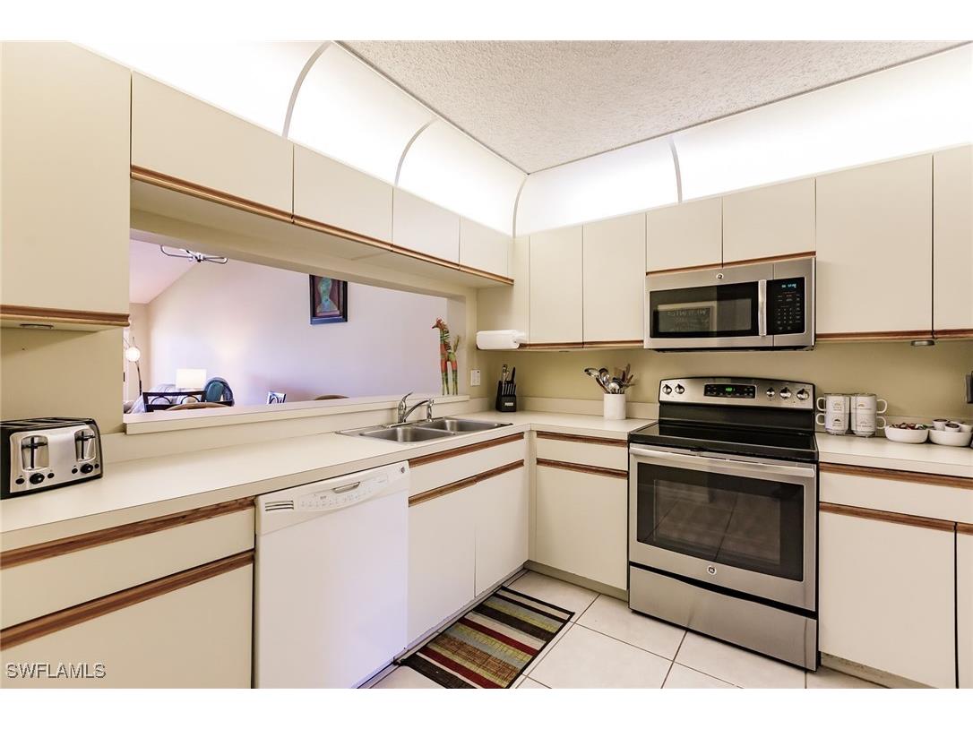 1230 Yesica Ann Circle #D202 Naples FL 34110 225029888 image13