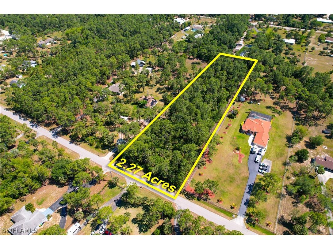 540 20th Avenue NE Naples FL 34120 224031793 image1