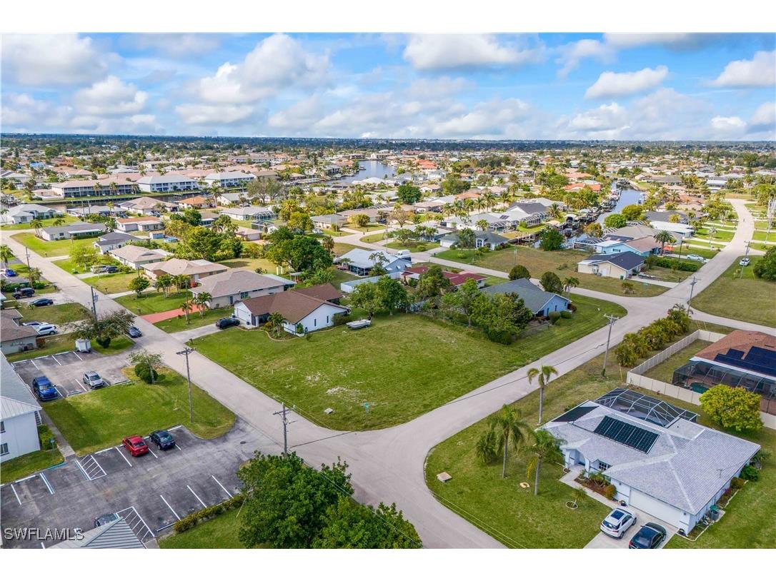 1237 SE 40th Street Cape Coral FL 33904 225014934 image3