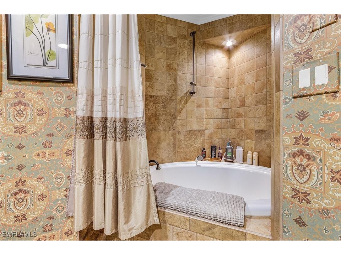 124 Pinebrook Drive Fort Myers FL 33907 225036571 image16