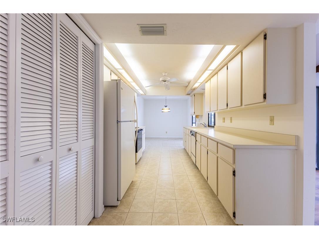 124 SE 39th Terrace Cape Coral FL 33904 224068854 image11