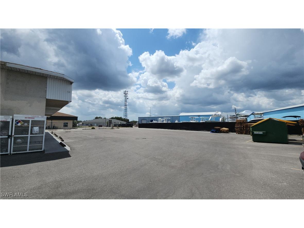 1242 Market Circle #B9 Port Charlotte FL 33953 225049201 image5