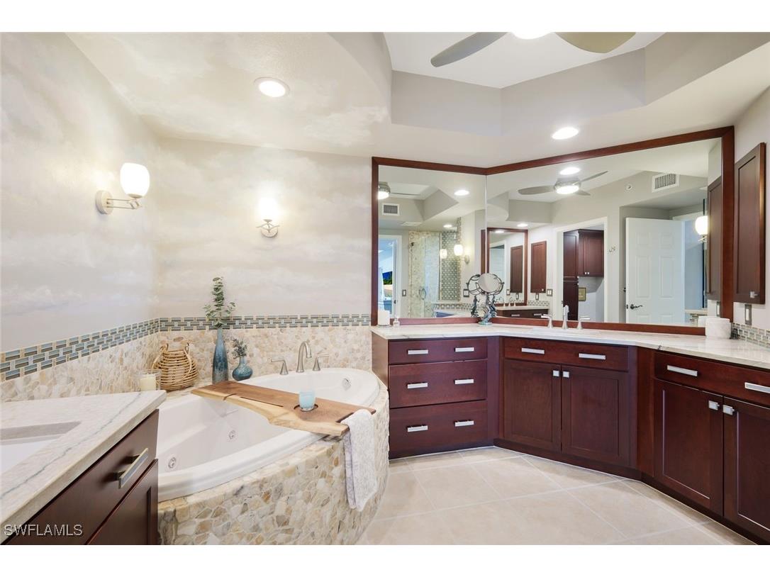 12601 Mastique Beach Boulevard #402 Fort Myers FL 33908 225002223 image17