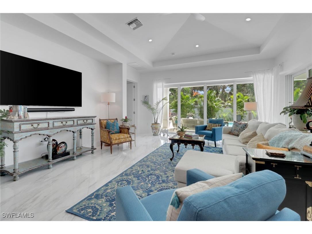 1262 10th Street N Naples FL 34102 225051513 image2