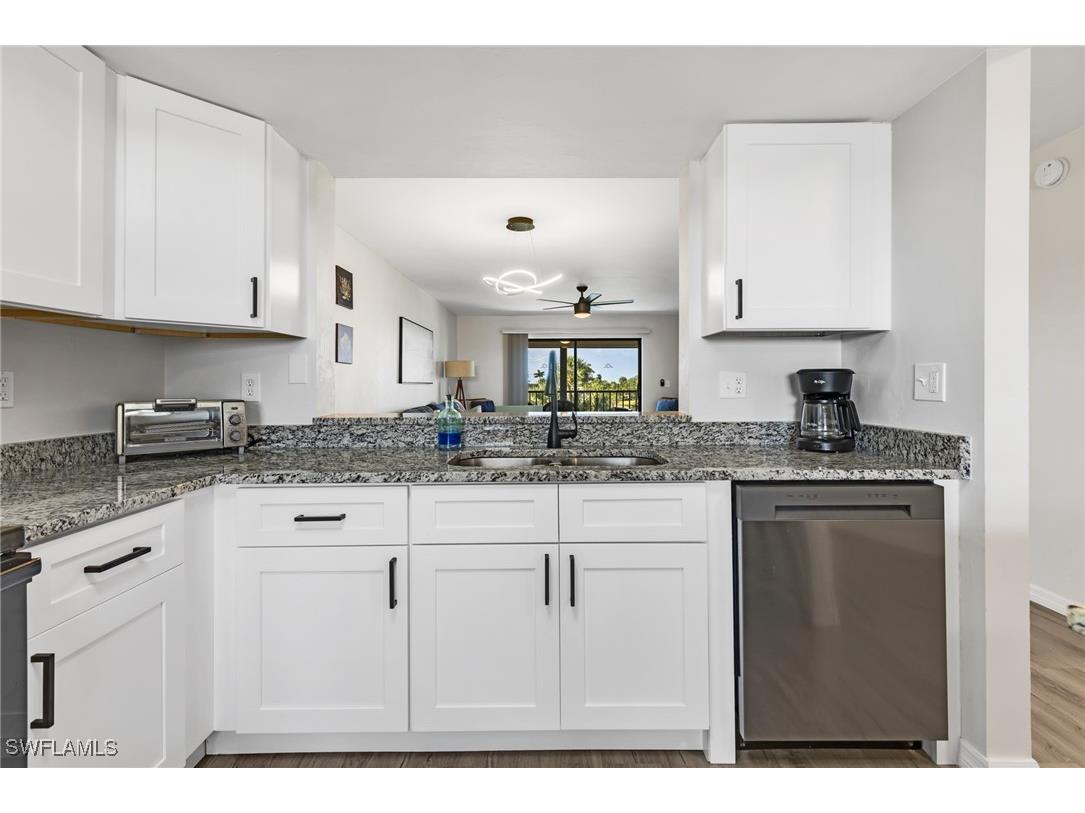 12621 Kelly Sands Way #325 Fort Myers FL 33908 225048809 image7