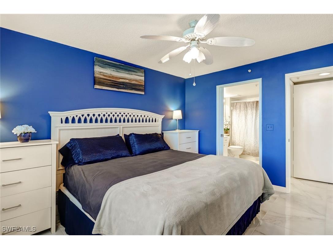 1265 Wildwood Lakes Boulevard #102 Naples FL 34104 225042819 image18