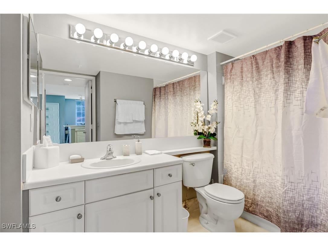 1265 Wildwood Lakes Boulevard #102 Naples FL 34104 225042819 image20