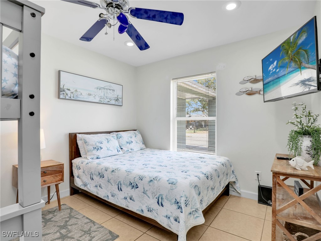 1268 Lake Shore Drive Naples FL 34103 225042405 image12