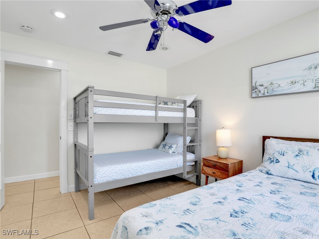 1268 Lake Shore Drive Naples FL 34103 225042405 image13