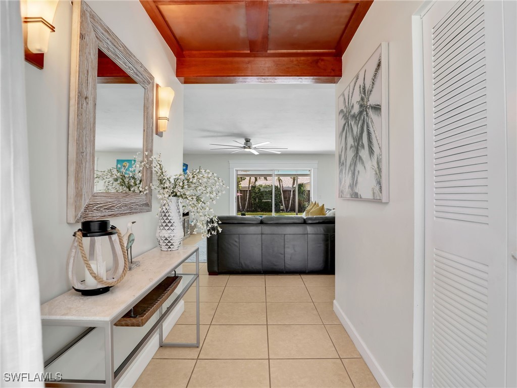 1268 Lake Shore Drive Naples FL 34103 225042405 image2