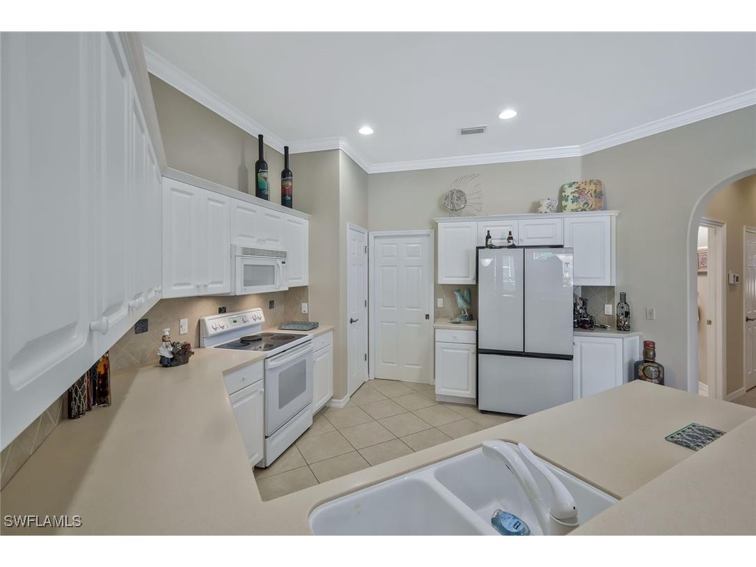 12732 Fox Ridge Drive Bonita Springs FL 34135 225038757 image8