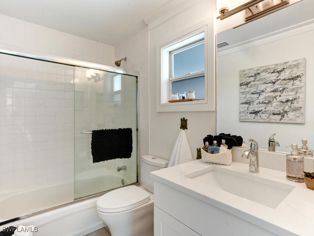 1279 10th Avenue N Naples FL 34102 225044657 image26