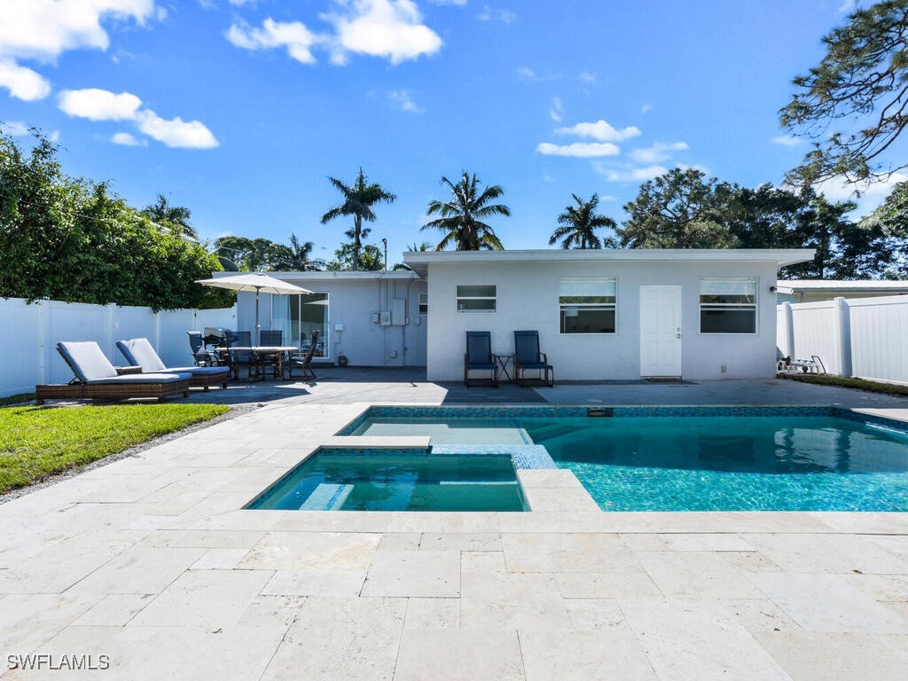 1279 10th Avenue N Naples FL 34102 225044657 image5