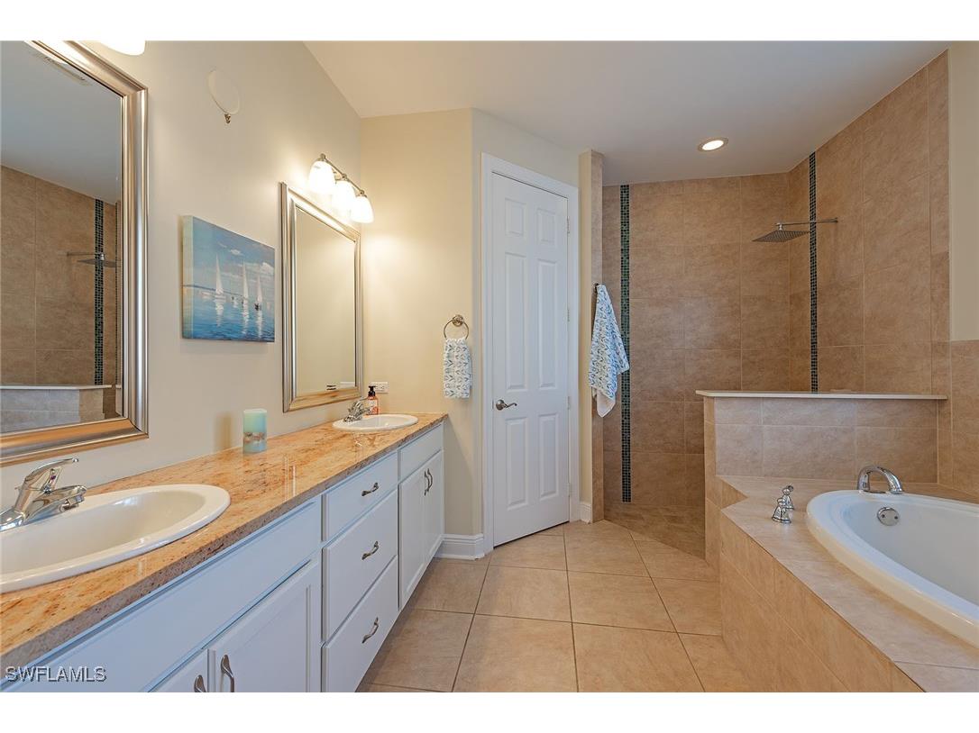 12792 Aviano Drive Naples FL 34105 225043422 image6