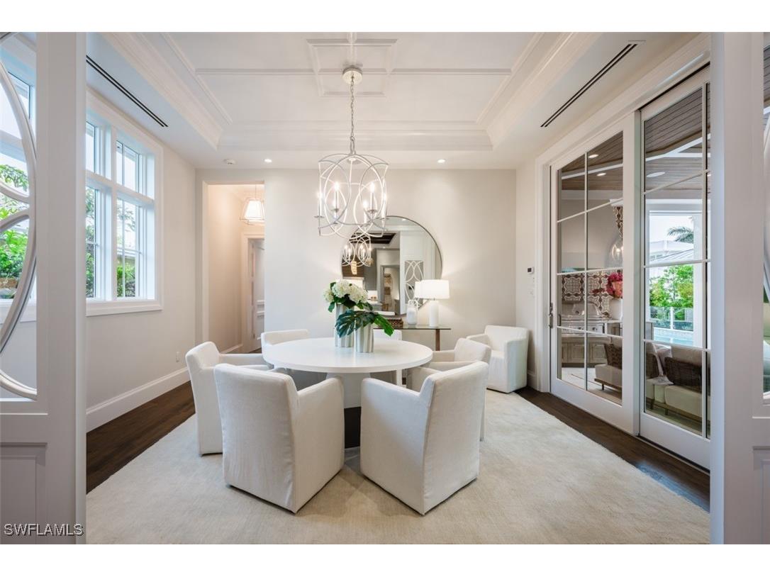 128 1st Avenue S Naples FL 34102 224012251 image11