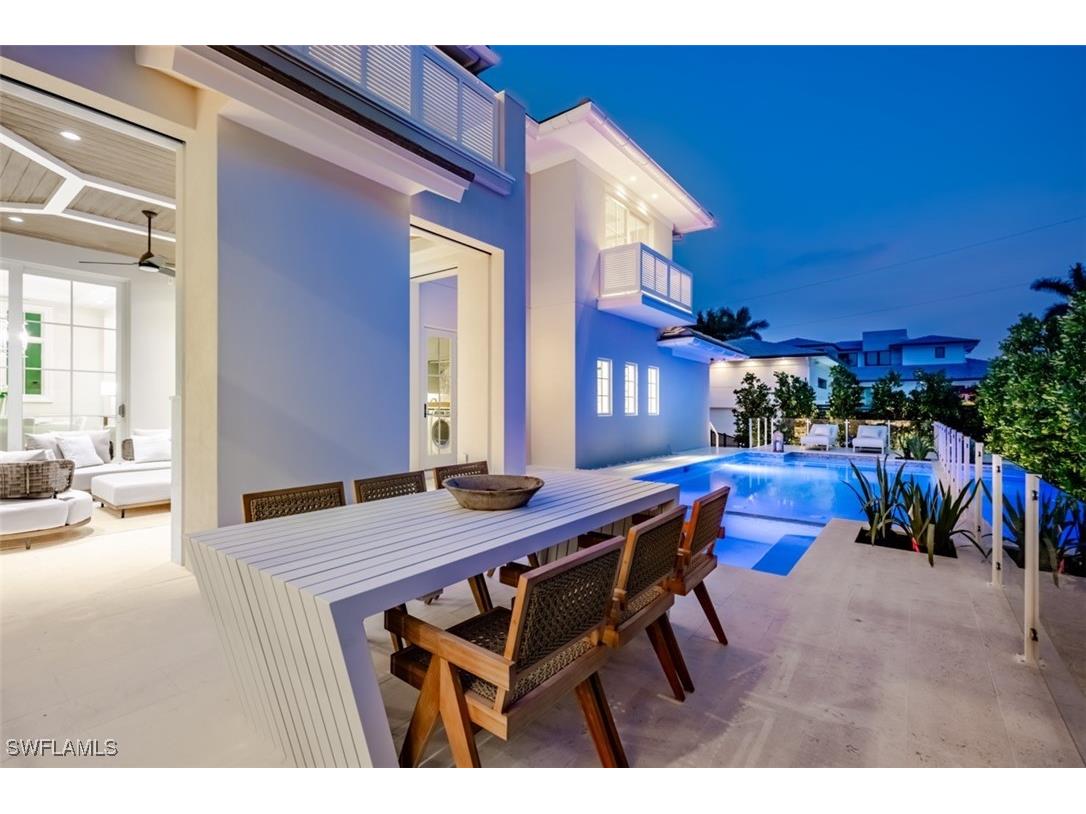 128 1st Avenue S Naples FL 34102 224012251 image44