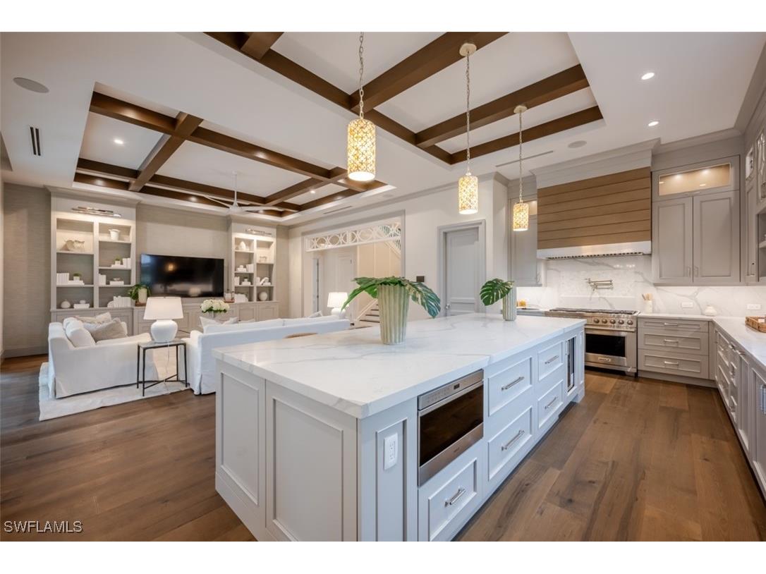 128 1st Avenue S Naples FL 34102 224012251 image9