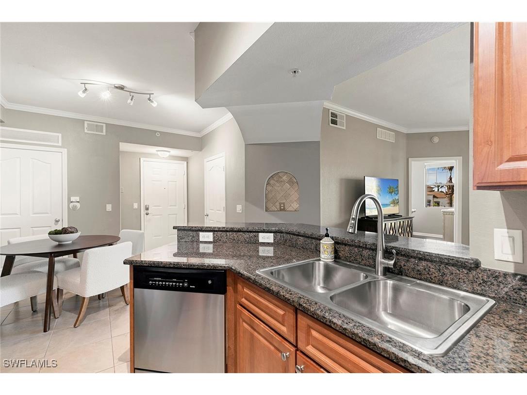 12990 Positano Circle #204 Naples FL 34105 224091340 image12