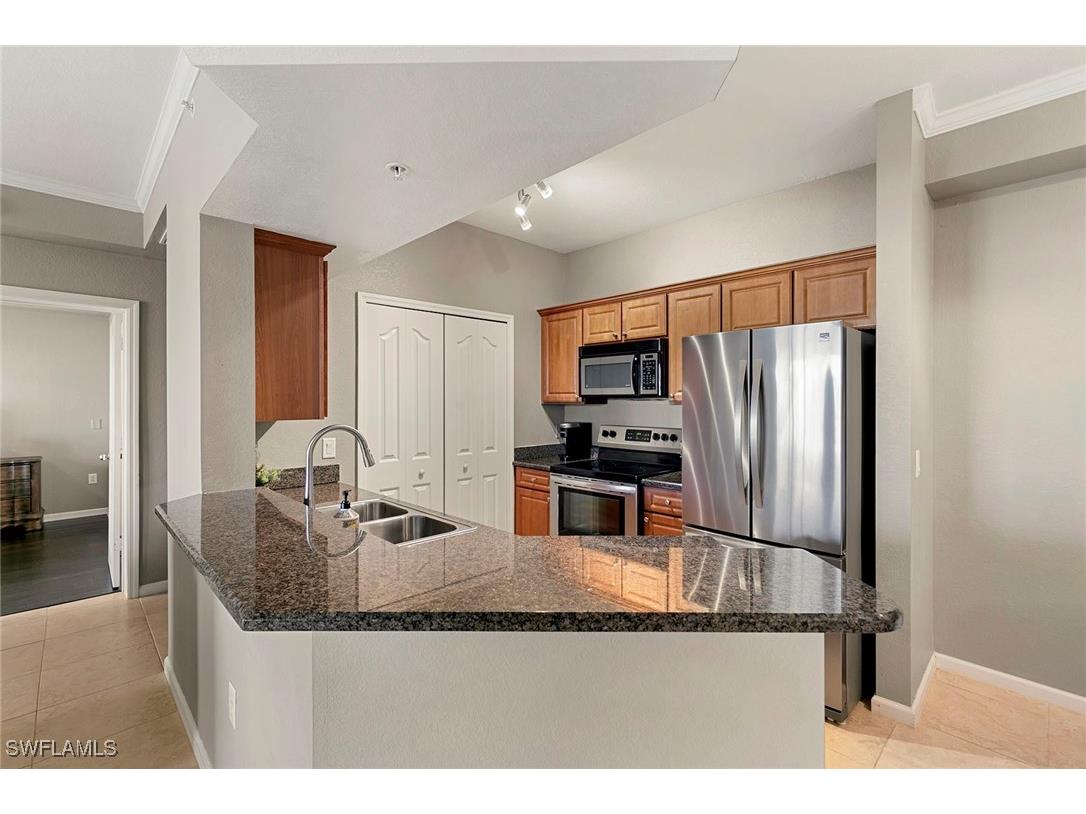 12990 Positano Circle #204 Naples FL 34105 224091340 image7