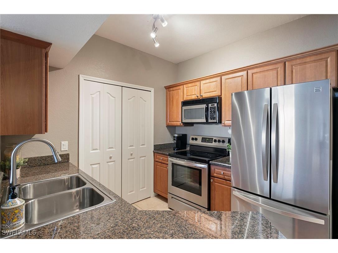 12990 Positano Circle #204 Naples FL 34105 224091340 image8