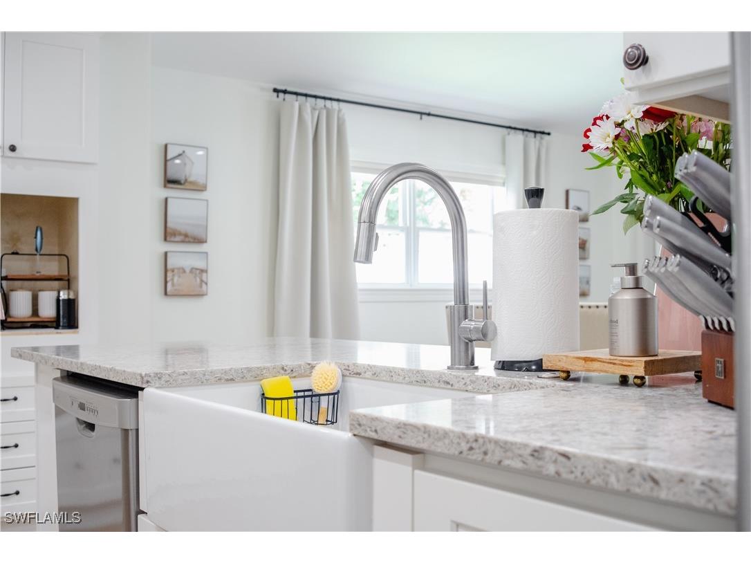 1300 Hilltop Drive Naples FL 34103 225047310 image12