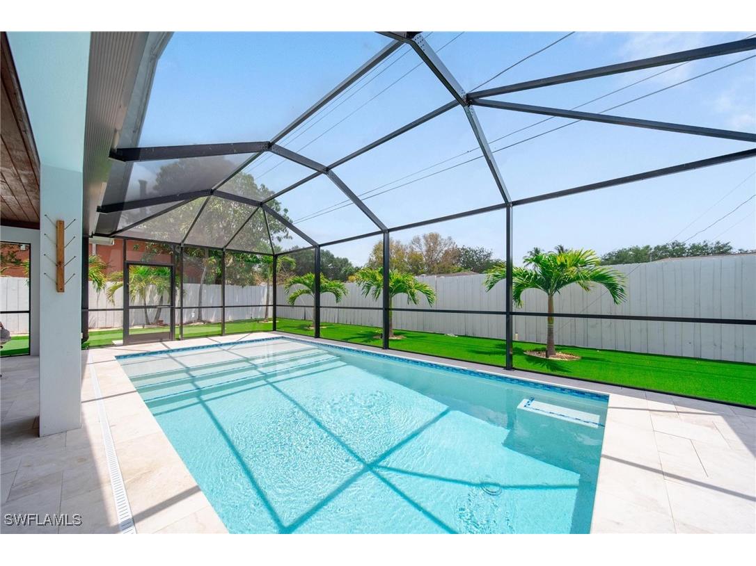 1300 Hilltop Drive Naples FL 34103 225047310 image28