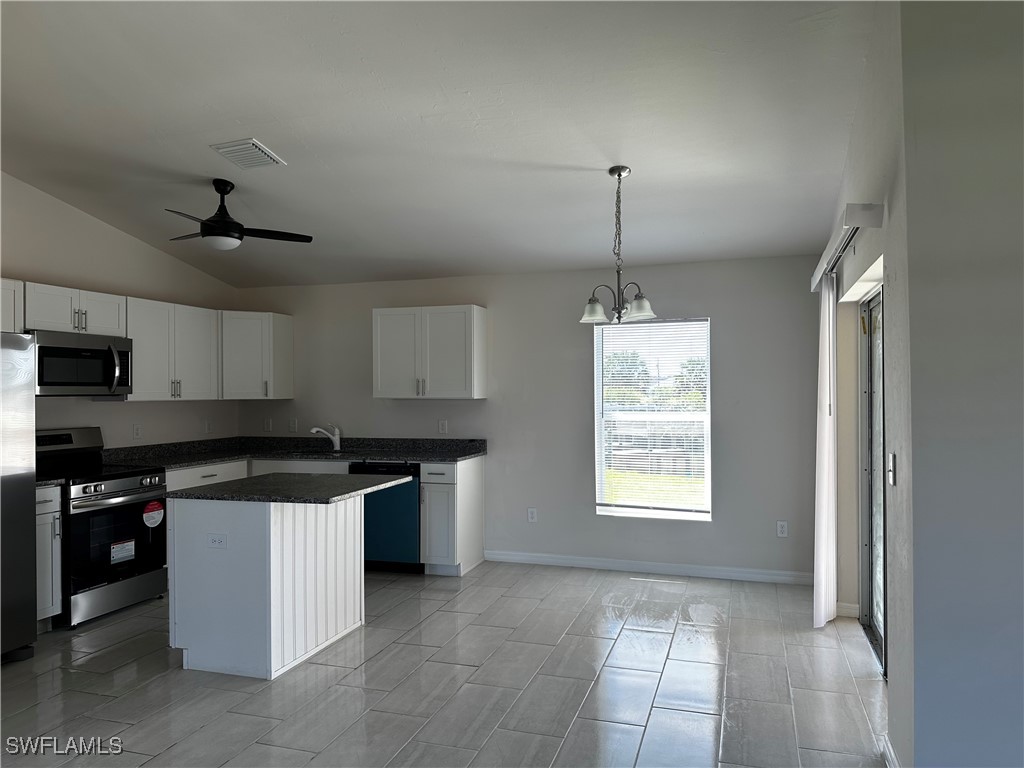 1300 S Gator Circle Cape Coral FL 33909 225035400 image3