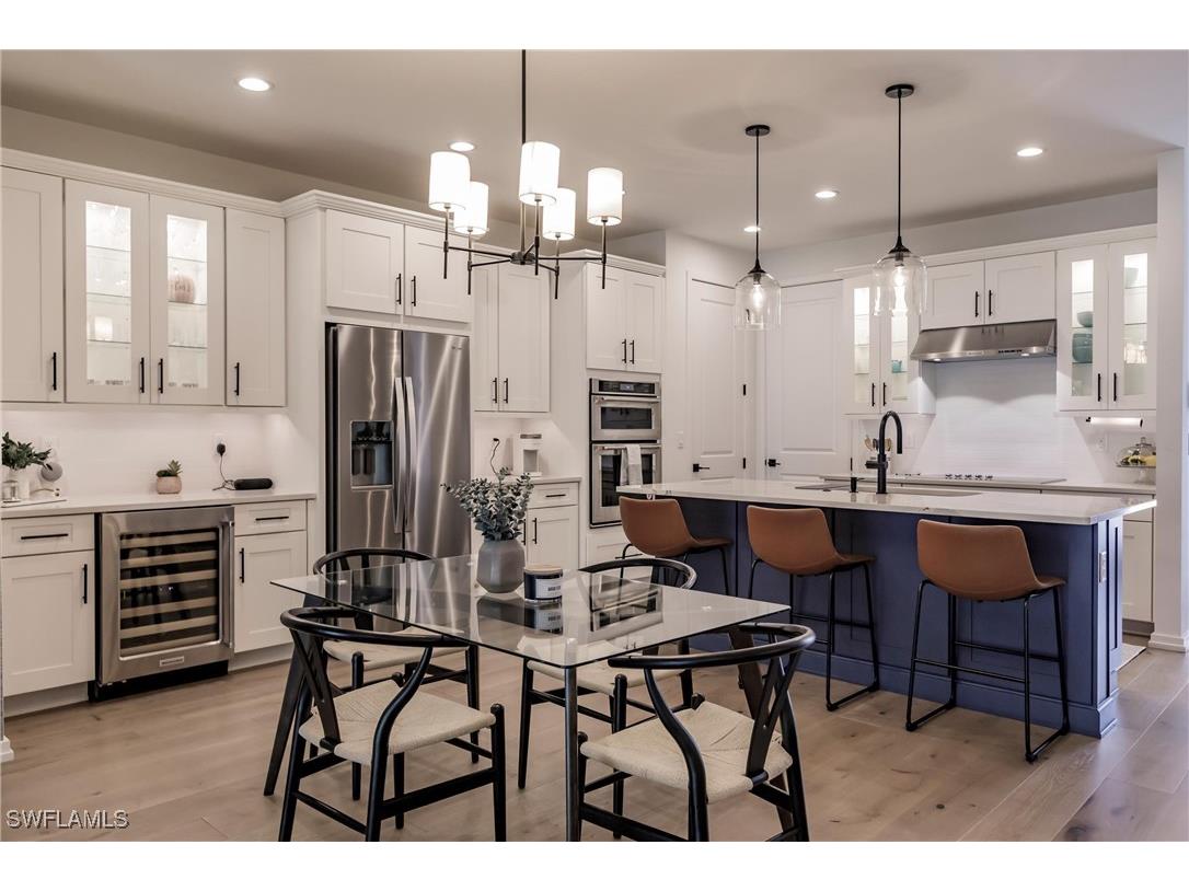 13005 Pembroke Drive Naples FL 34105 225031842 image1