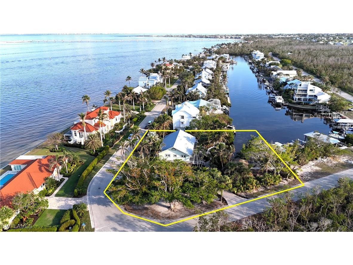 1307 Isabel Drive Sanibel FL 33957 225012659 image1