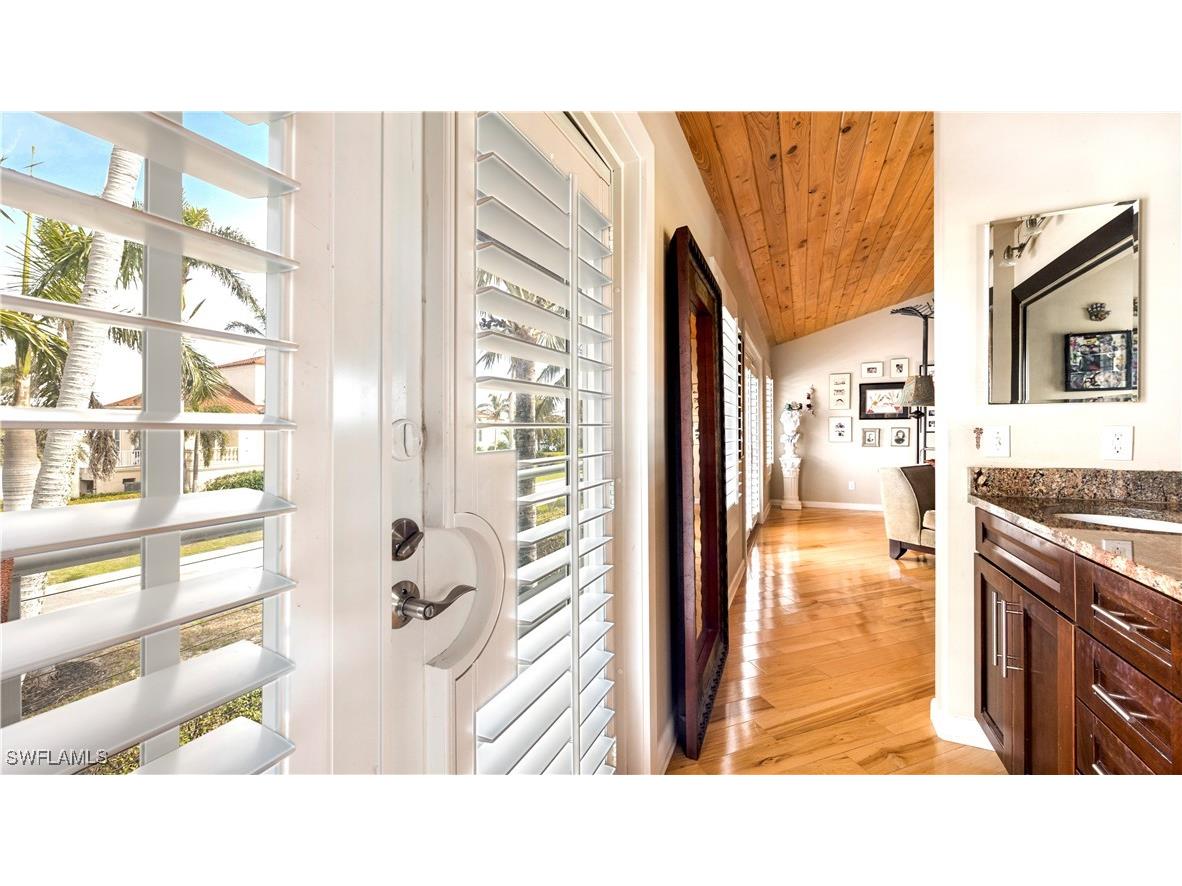 1307 Isabel Drive Sanibel FL 33957 225012659 image24