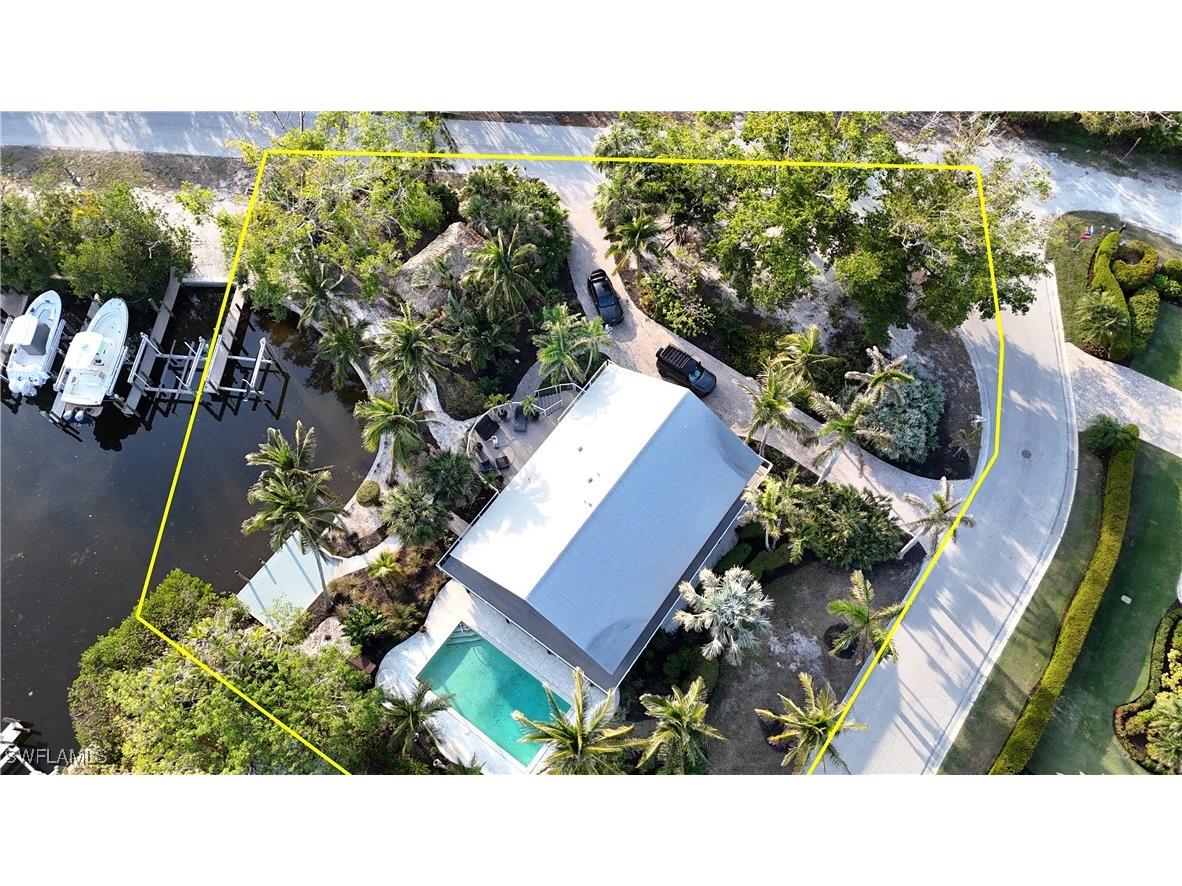 1307 Isabel Drive Sanibel FL 33957 225012659 image4