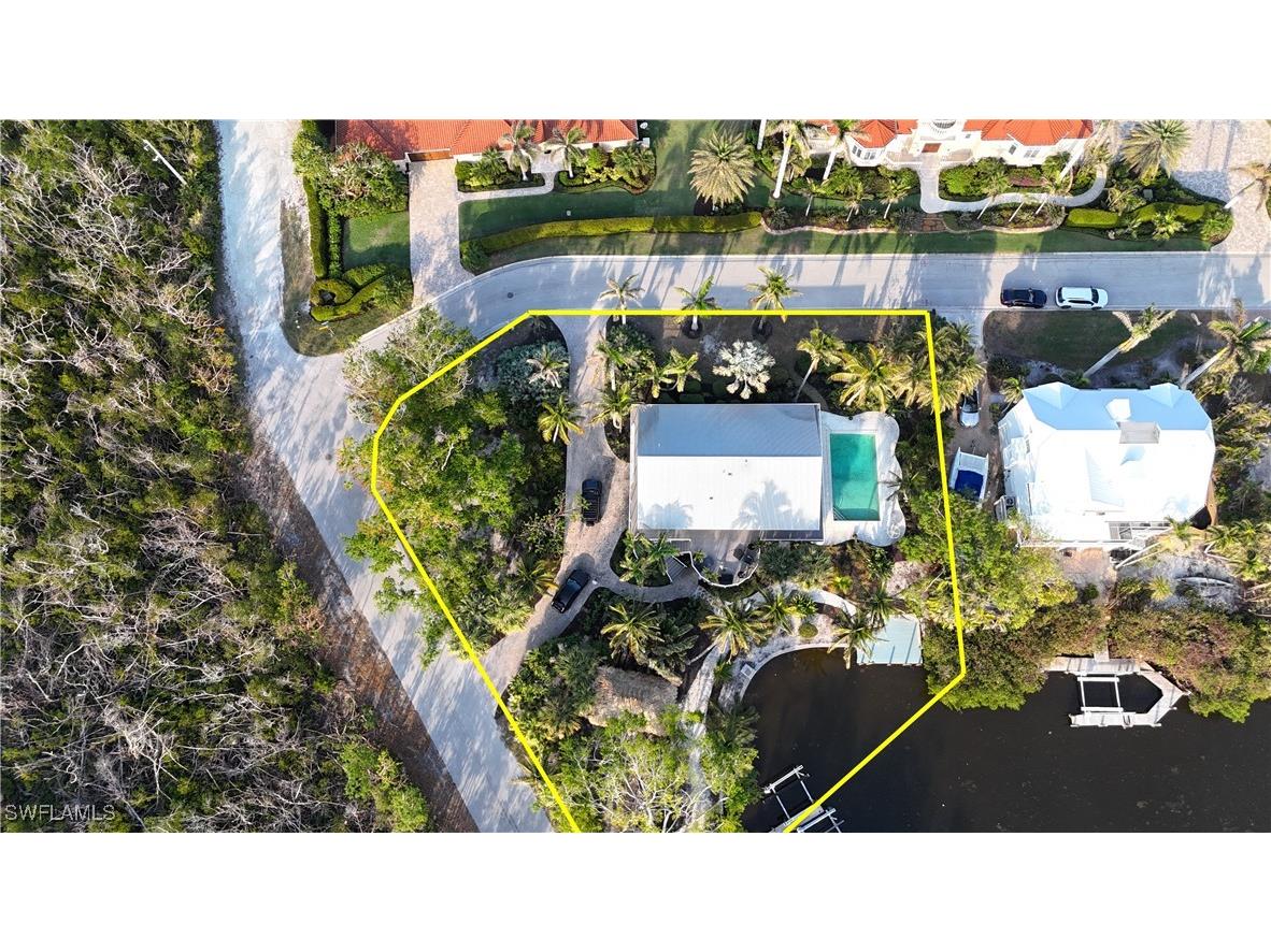 1307 Isabel Drive Sanibel FL 33957 225012659 image5