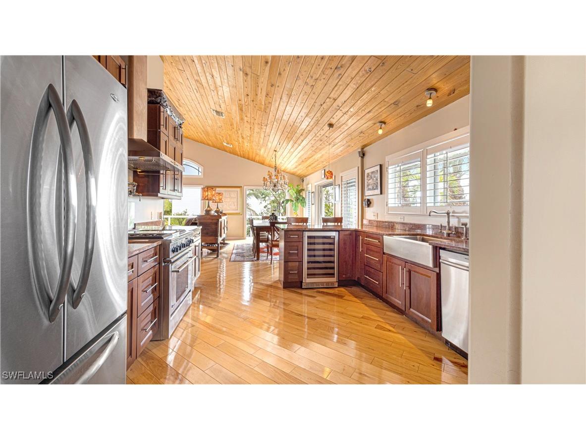 1307 Isabel Drive Sanibel FL 33957 225012659 image9