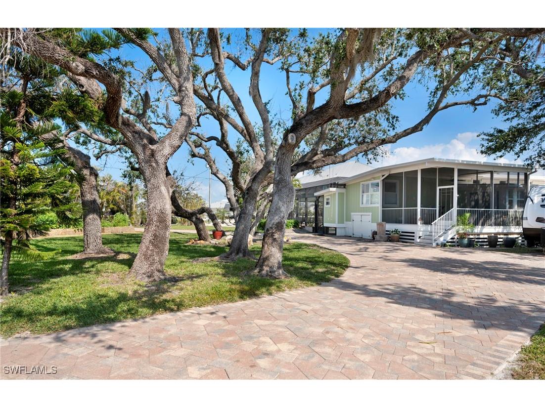 131 Falkirk Street Fort Myers Beach FL 33931 224089522 image2