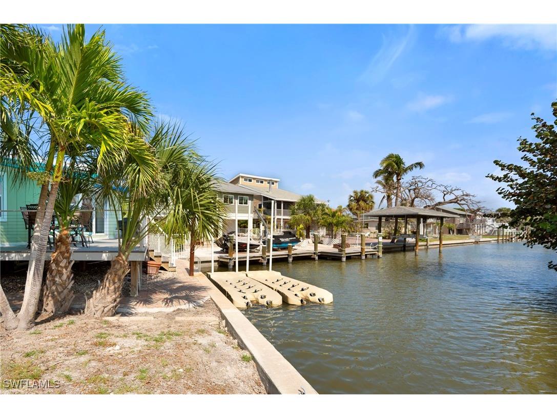 131 Falkirk Street Fort Myers Beach FL 33931 224089522 image28