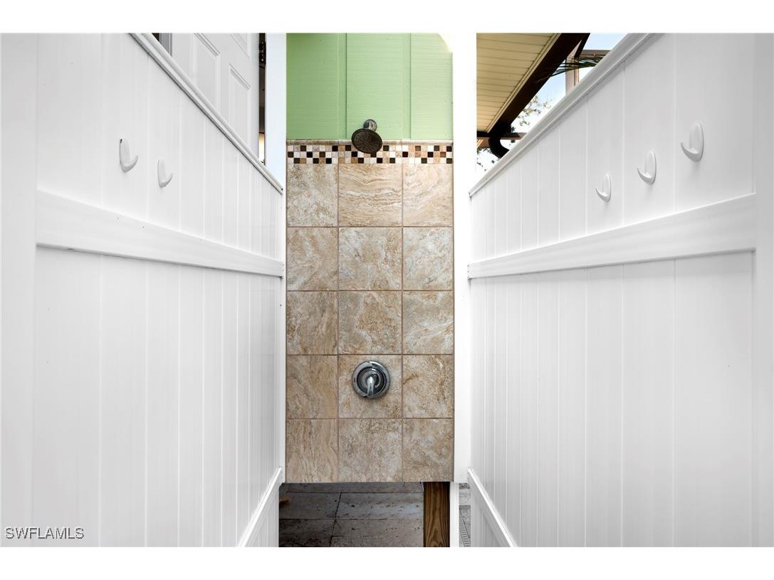 131 Falkirk Street Fort Myers Beach FL 33931 224089522 image34