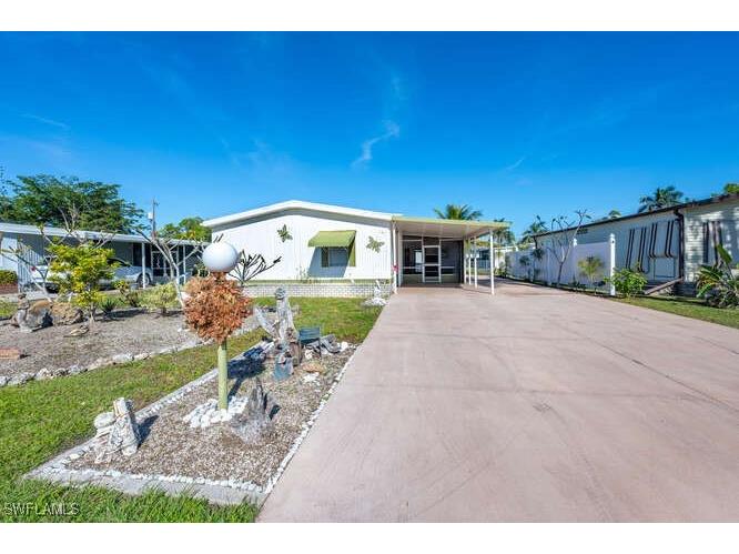 131 Grassy Key Lane #44 Naples FL 34114 225003560 image1