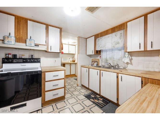 131 Grassy Key Lane #44 Naples FL 34114 225003560 image13