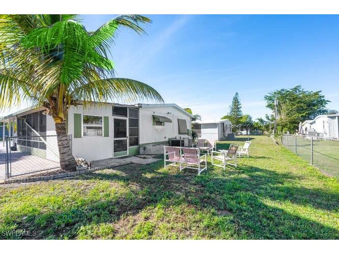 131 Grassy Key Lane #44 Naples FL 34114 225003560 image26