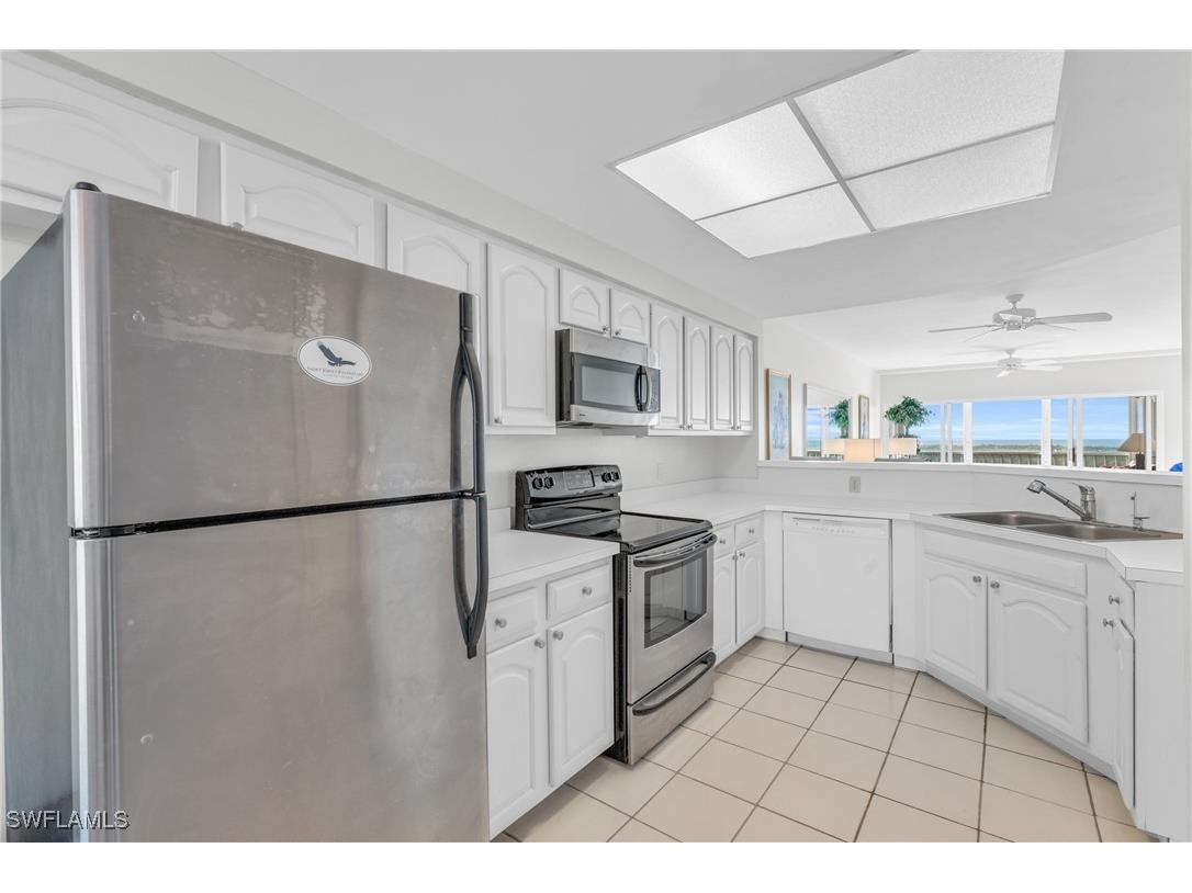 13105 Vanderbilt Drive #802 Naples FL 34110 224097344 image10