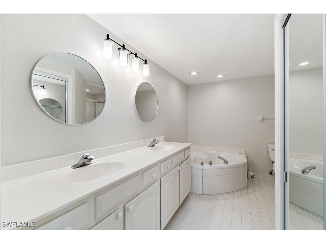 13105 Vanderbilt Drive #802 Naples FL 34110 224097344 image15