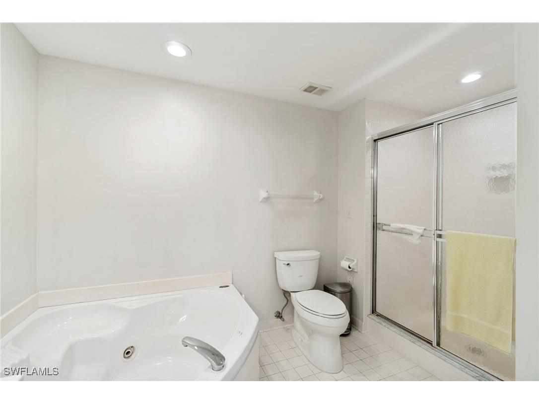 13105 Vanderbilt Drive #802 Naples FL 34110 224097344 image18