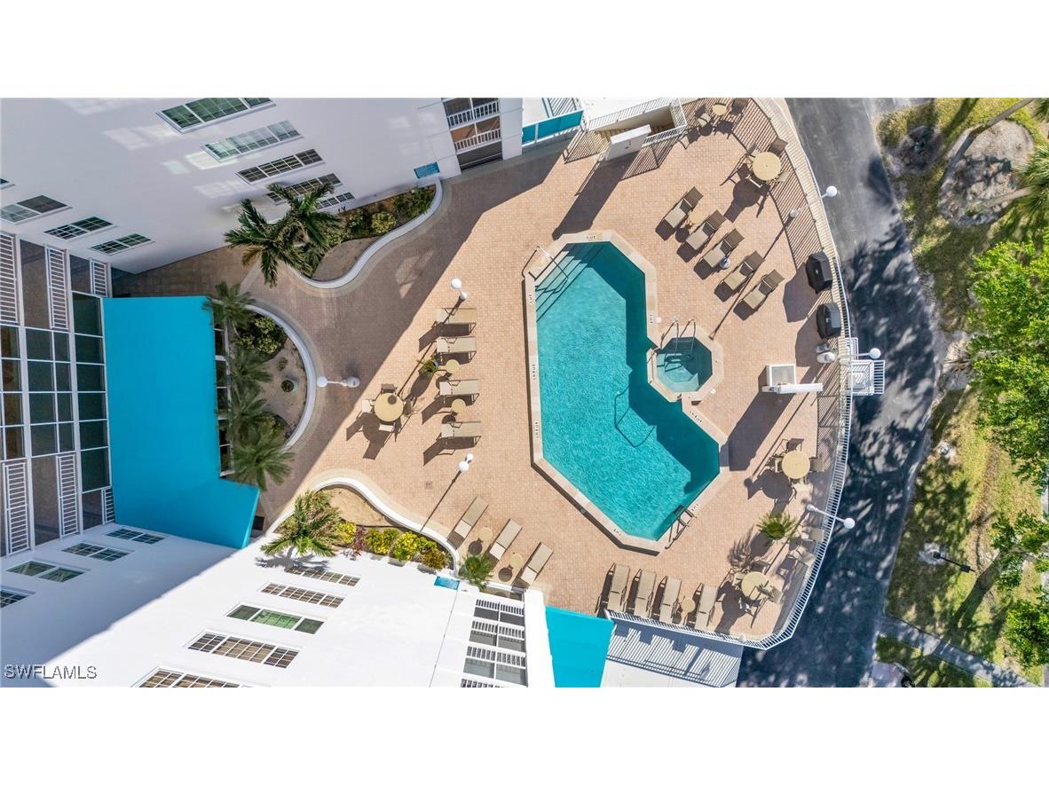 13105 Vanderbilt Drive #802 Naples FL 34110 224097344 image36