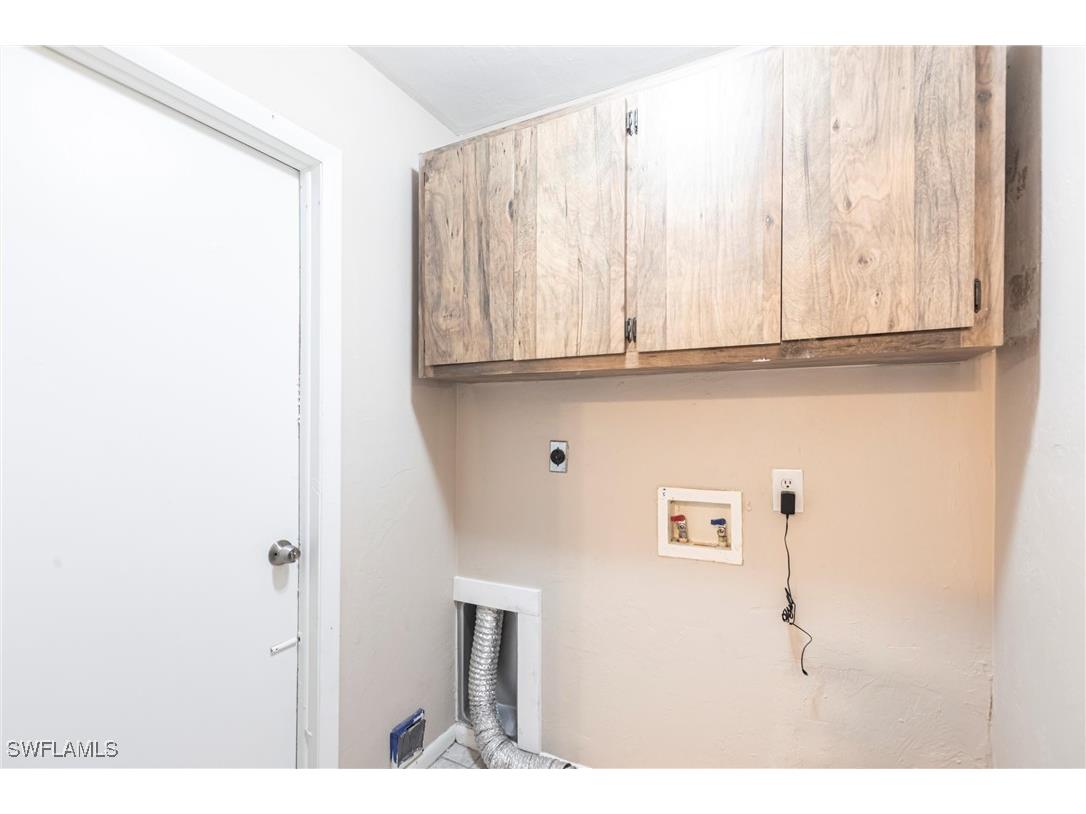 1313-1315 SE 24th Avenue Cape Coral FL 33990 225032471 image41