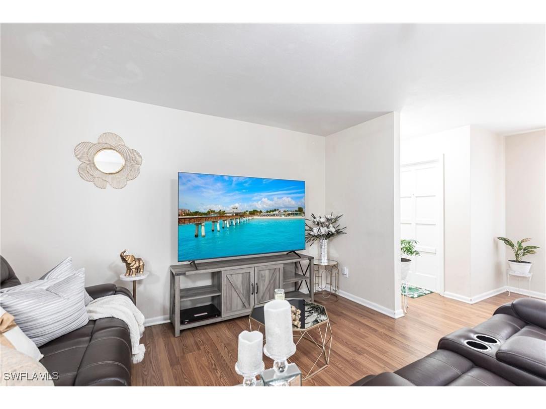 1313-1315 SE 24th Avenue Cape Coral FL 33990 225032471 image6