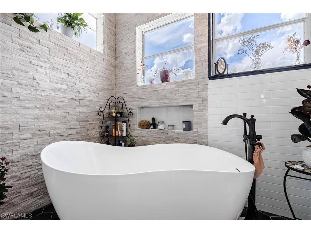 1323 Frontier Circle Labelle FL 33935 223037212 image28